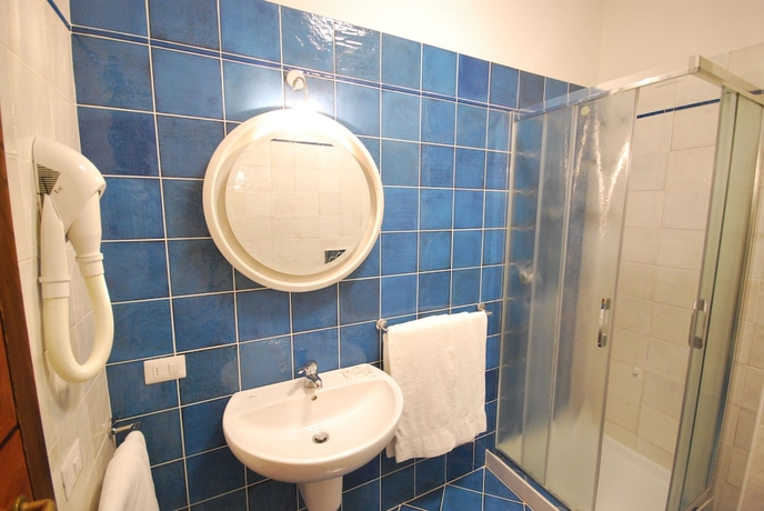 Imagen de la habitación del Hotel MODERNO, Pontassieve. Foto 12