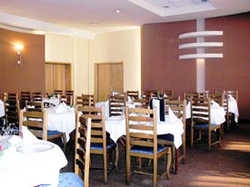 Imagen del bar/restaurante del Hotel MOLDOVA, Bacau. Foto 4