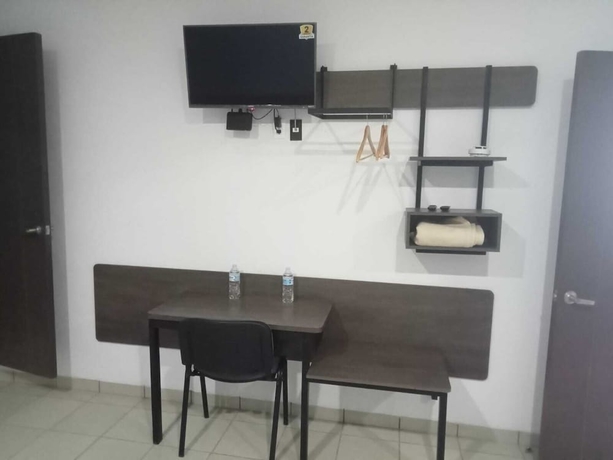 Imagen de la habitación del Hotel MONARCA HOTEL and PLAZA. Foto 6