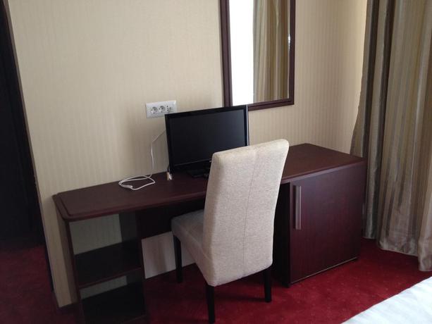 Imagen de los interiores del Hotel MONDIAL, EFORIE. Foto 8