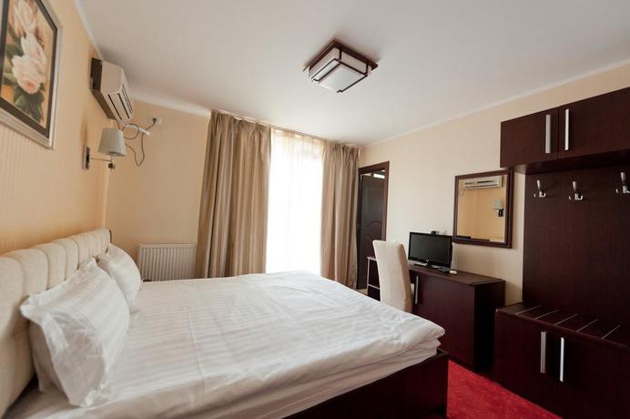 Imagen de la habitación del Hotel MONDIAL, EFORIE. Foto 5