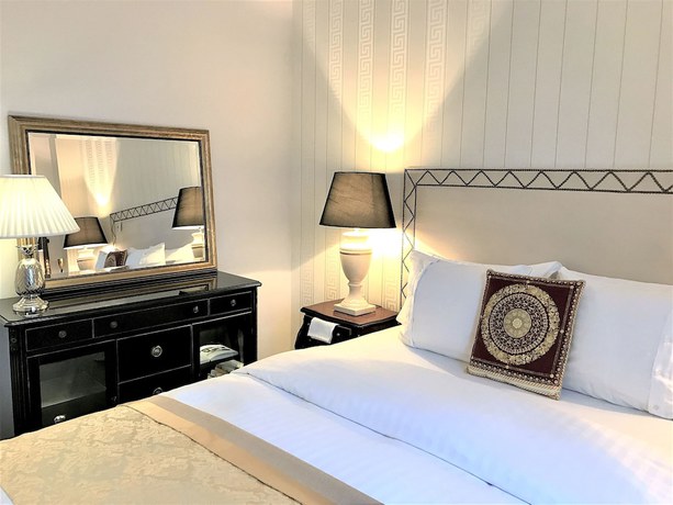 Imagen de la habitación del Hotel MONDRIAN Luxury Suites and Apartments Old Town Market Square. Foto 3