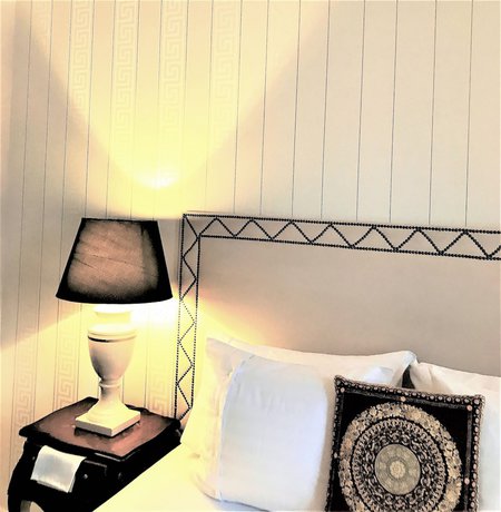 Imagen de la habitación del Hotel MONDRIAN Luxury Suites and Apartments Old Town Market Square. Foto 6