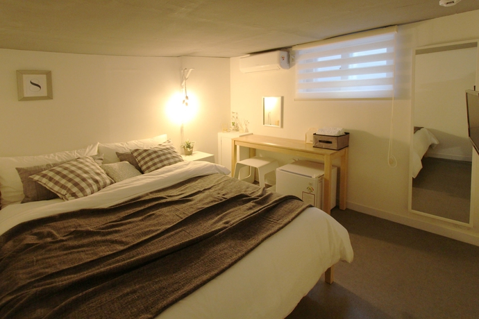 Imagen de los interiores del Hotel MONO HOUSE HONGDAE. Foto 11