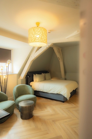 Imagen de la habitación del Hotel MONS GRAND PLACE. Foto 9