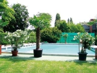 Imagen de la piscina del Hotel MONTE CHRISTO. Foto 4