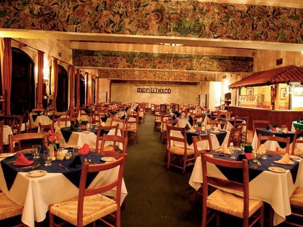 Imagen del bar/restaurante del Hotel MONTE TAXCO. Foto 3