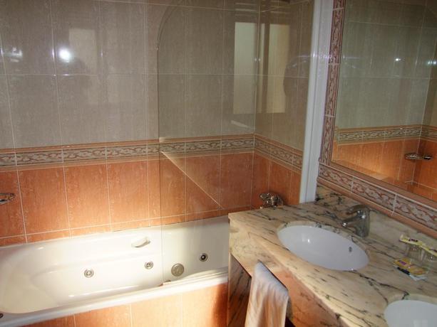 Imagen general del Hotel MONTEARAGON. Foto 5