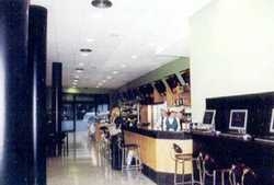 Imagen del bar/restaurante del Hotel MONTMELO. Foto 4