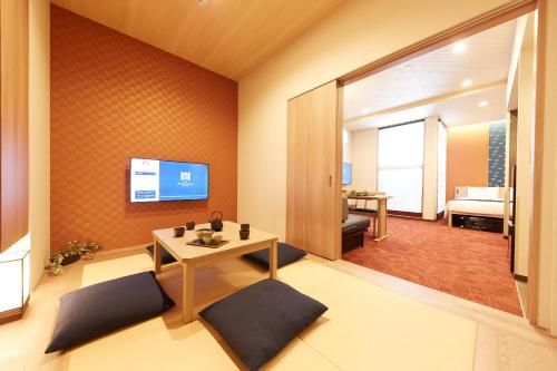 Imagen de la habitación del Hotel MONday Apart Premium KYOTO Station. Foto 20