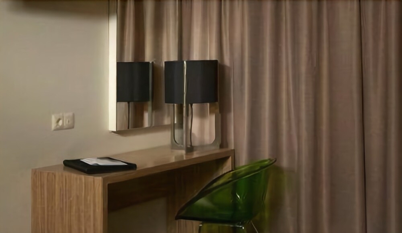 Imagen de la habitación del Hotel MOON. Foto 3