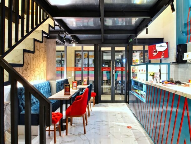 Imagen general del Hotel MORITZ INN BSD. Foto 8
