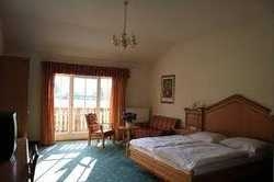 Imagen de la habitación del Hotel MOSTWASTL. Foto 3