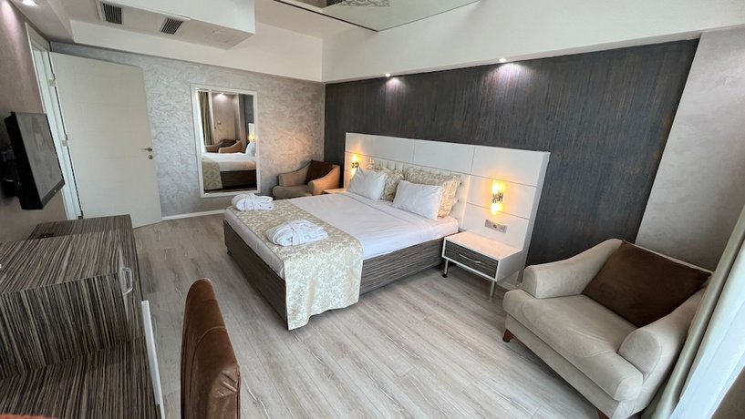 Imagen de la habitación del Hotel MOX. Foto 10