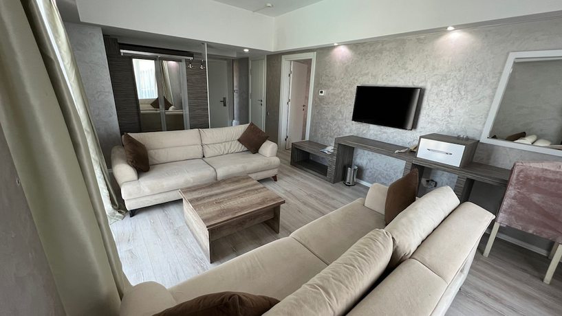 Imagen de la habitación del Hotel MOX. Foto 13