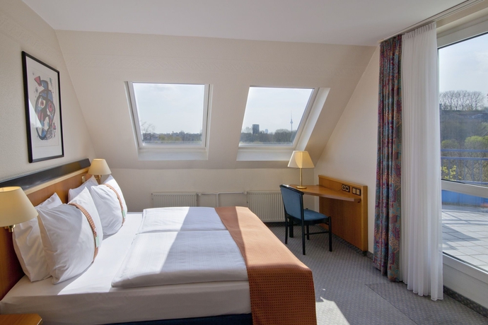 Imagen de la habitación del Hotel MOXY Berlin Humboldthain Park. Foto 7