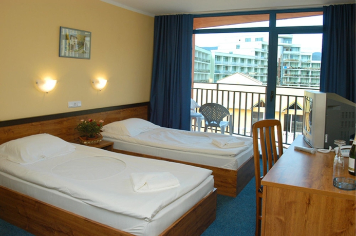 Imagen general del Hotel MPM Condor. Foto 6