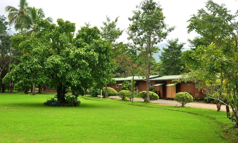 Imagen de los exteriores del Hotel M.P.S.Village. Foto 15