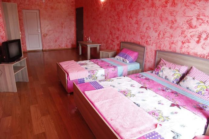 Imagen de la habitación del Hotel M-Palace. Foto 17