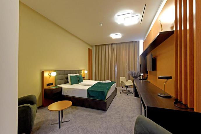Imagen de la habitación del Hotel M-Pire Berlin. Foto 5