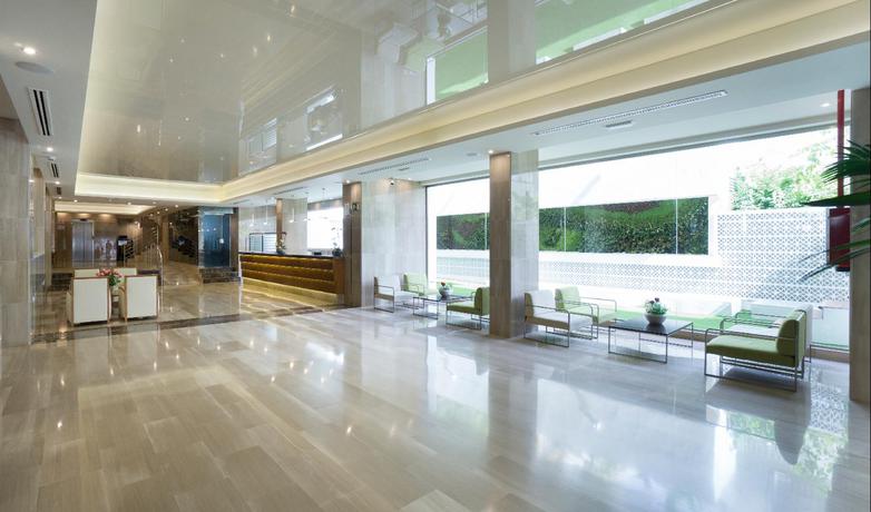 Imagen de los interiores del Hotel MS Aguamarina Suites. Foto 10