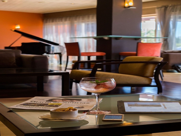 Imagen del bar/restaurante del Hotel MS Aparthotel. Foto 4