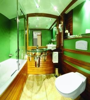 Imagen de la habitación del Hotel M/S Movenpick Royal Lotus Nile Cruise. Foto 8