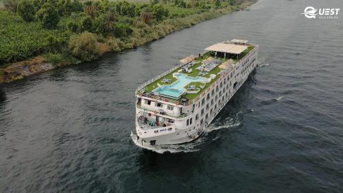 Imagen general del Hotel M/S Nile Quest Cruise - 4 or 7 Nights From Luxor each Monday and 3 or 7 Nights From Aswan each Frida. Foto 4