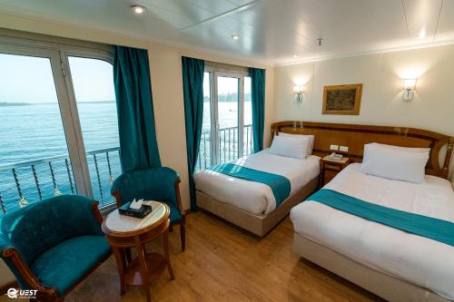 Imagen general del Hotel M/S Nile Quest Cruise - 4 or 7 Nights From Luxor each Monday and 3 or 7 Nights From Aswan each Frida. Foto 13