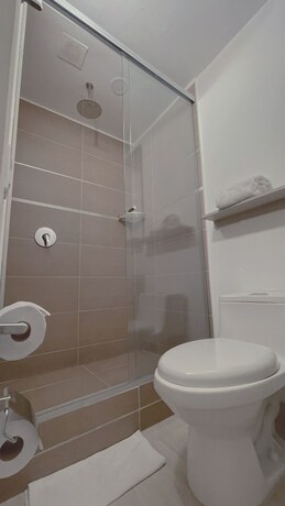 Imagen de la habitación del Hotel MS Pacífico Chipichape Plus. Foto 12