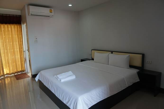 Imagen general del Hotel MT Place Sakon Nakhon. Foto 9