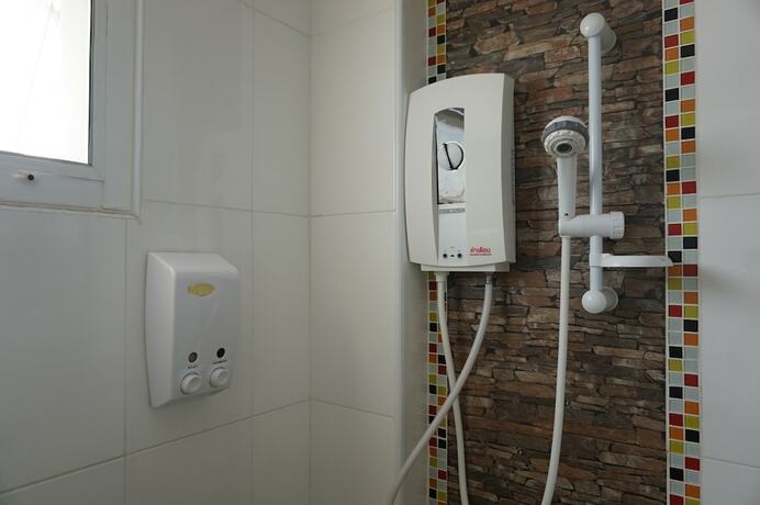 Imagen general del Hotel MT Place Sakon Nakhon. Foto 10