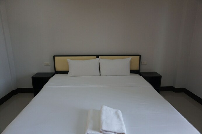 Imagen general del Hotel MT Place Sakon Nakhon. Foto 15