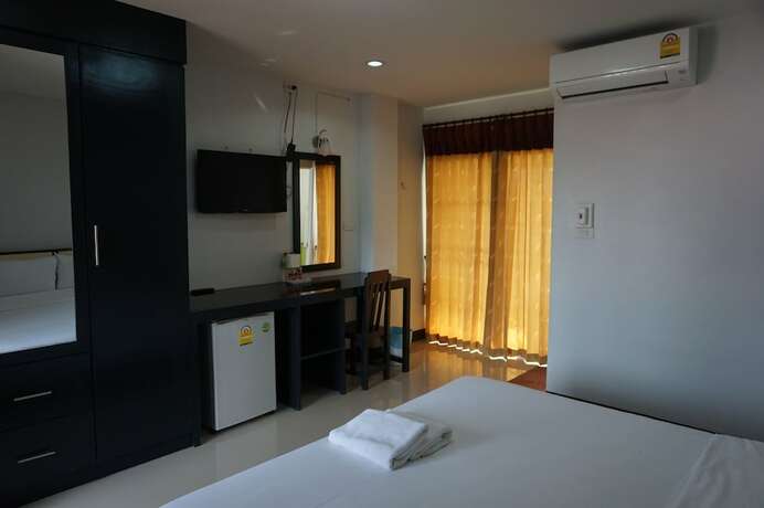 Imagen de la habitación del Hotel MT Place Sakon Nakhon. Foto 19