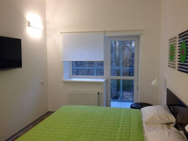 Imagen de la habitación del Hotel MTA. Foto 18