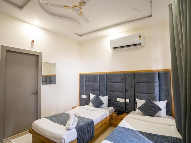 Imagen de la habitación del Hotel MTJs. Foto 15