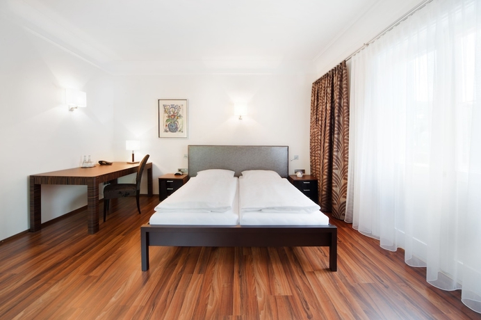 Imagen de la habitación del Hotel MULLER, Hohenschwangau. Foto 9
