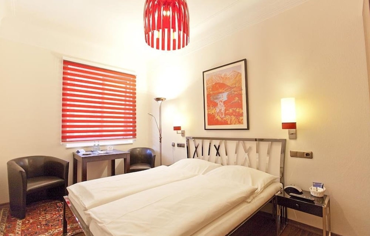 Imagen de la habitación del Hotel MULLER, Hohenschwangau. Foto 11