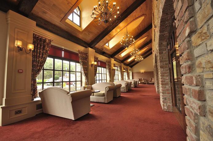 Imagen general del Hotel MULROY WOODS. Foto 2