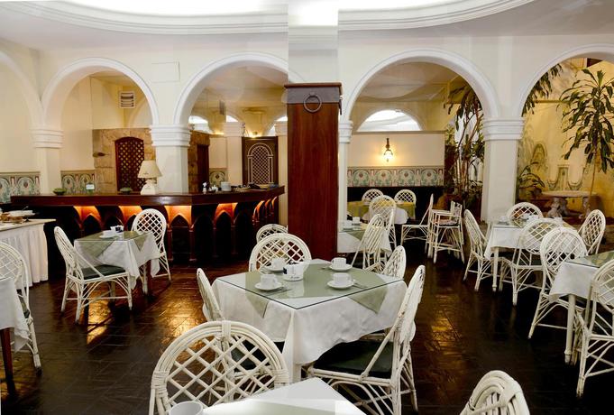 Imagen general del Hotel MU&Ntilde;IZ. Foto 8