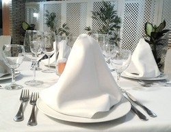 Imagen del bar/restaurante del Hotel MURTA. Foto 3