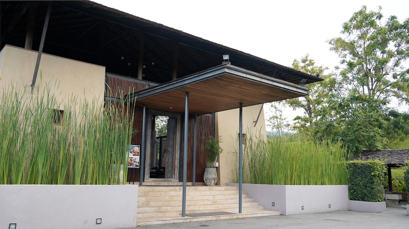 Imagen de los interiores del Hotel MUTHI MAYA Forest Pool Villa Resort. Foto 19