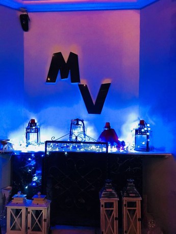 Imagen del bar/restaurante del Hotel MV HOTEL. Foto 5