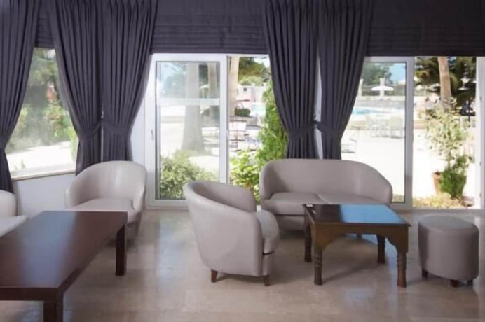 Imagen de los interiores del Hotel MV HOTEL. Foto 19