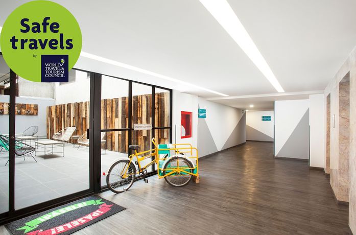 Imagen de los interiores del Hotel MX lagunilla. Foto 20