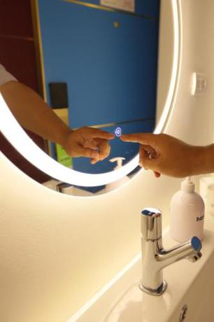 Imagen general del Hotel M.Y.. Foto 9