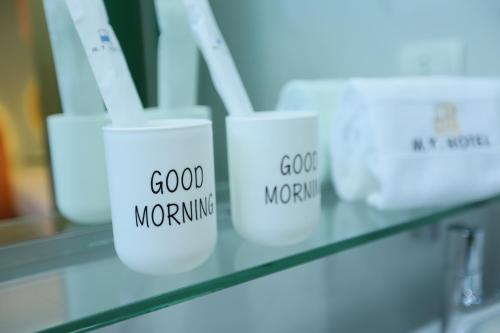Imagen general del Hotel M.Y.. Foto 12