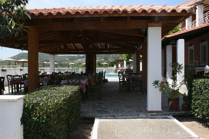Imagen general del Hotel MYKALI. Foto 9