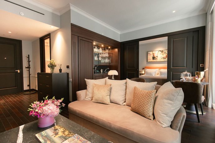 Imagen general del Hotel MYTHIC SANA Downtown Suites. Foto 1