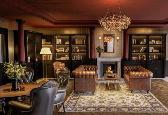 Imagen de los interiores del Hotel MYTHIC SANA Downtown Suites. Foto 11